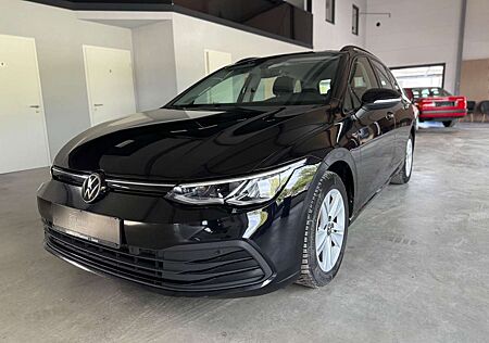 VW Golf Volkswagen VIII Variant 1.5 eTSI Life LED/ACC/AHK/SHZ