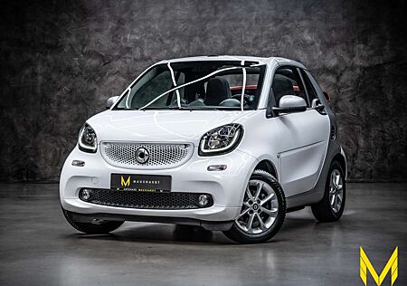 Smart ForTwo cabrio passion turbo DCT:WHITE/SILVER/RED