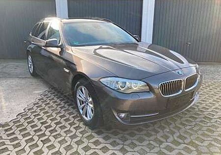 BMW 520d 520 Touring Sport-Aut.