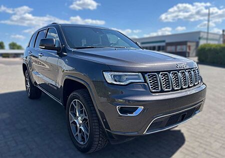 Jeep Grand Cherokee 3.0 CRD Overland AHK/HARMANKARDON