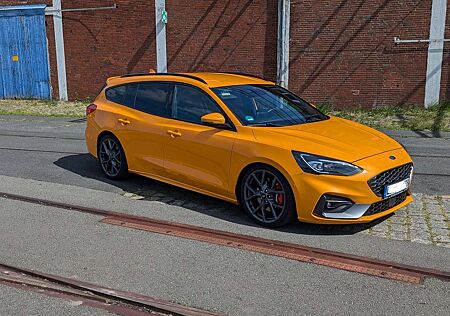 Ford Focus ST Performance mit Technik Paket 2