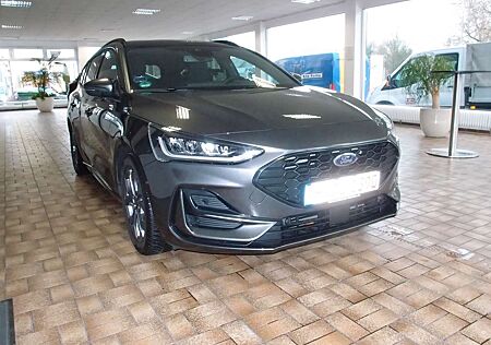 Ford Focus Turnier 1.0 EcoBoost Hybrid ST-LINE X