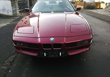BMW 850