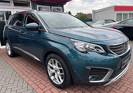 Peugeot 5008 Allure 7-sitzer*Keyless*Pano*Kamera*LED*Nav