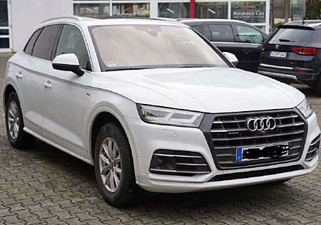 Audi Q5 +55+TFSI+e+quattro+S+tronic