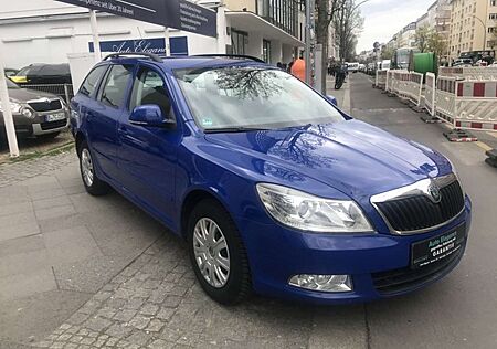 Skoda Octavia 1.6, Ambiente Combi,1.HAND;NAVI 2.JAHRE GARANTIE.S