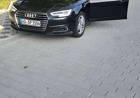 Audi A4 Avant 3.0 TDI S tronic sport