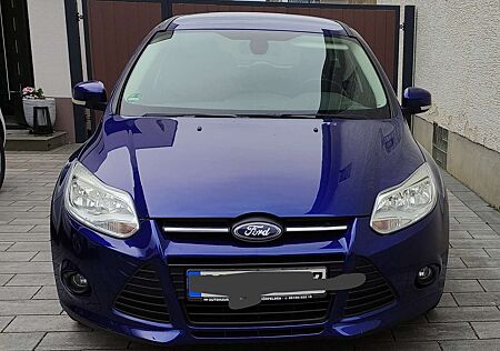 Ford Focus Turnier 1.0 EcoBoost Start-Stopp-System Busi
