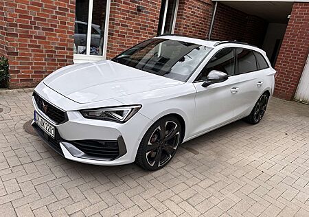 Cupra Leon Sportstourer 2.0 TSI DSG VZ