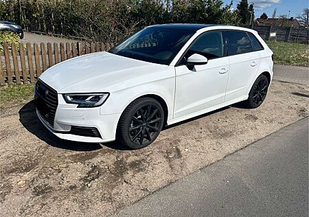 Audi A3 40 e-tron sport