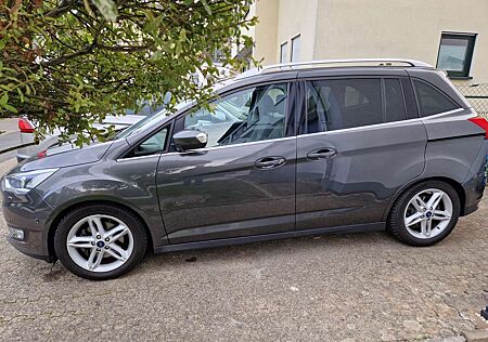 Ford Grand C-Max gebraucht kaufen Ford Grand C-Max 1.0 EcoBoostTitanium