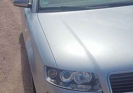 Audi A4 1.6