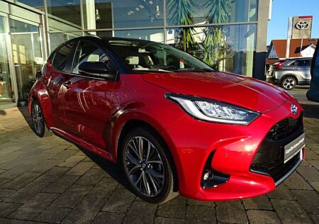 Toyota Yaris Hybrid 1.5 VVT-i Elegant + Leder