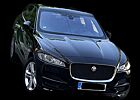 Jaguar F-Pace 20d AWD Prestige Navi Leder Panorama