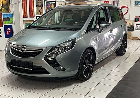 Opel Zafira C Tourer Active BiXenon Navi 1 Hand MwSt