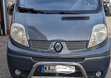 Renault Trafic Generation Evado (7 Sitze) inkl. Vorzelt u. Thermo