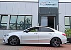 Mercedes-Benz A 180 d DCT AMG LINE Night-Paket Pano LED V177