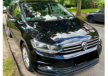 VW Touran Volkswagen 1.4 TSI (BlueMotion Technology) DSG Comfort