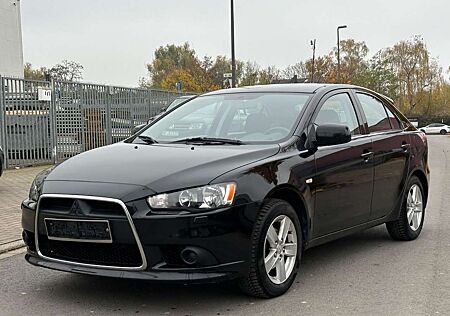 Mitsubishi Lancer Sportback 1.8 MPI Inform