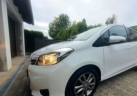Toyota Yaris 1.33 VVT-i Multidrive S Edition 2014