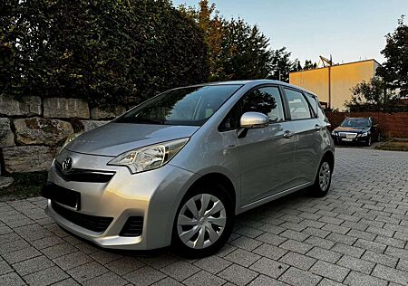 Toyota Verso-S Life 1.3 VVT-i (TÜV 07/26)