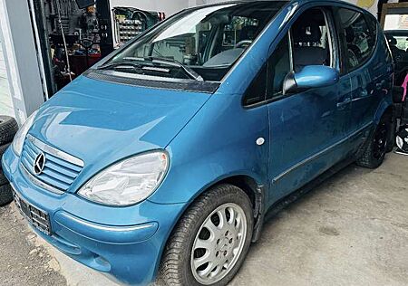 Mercedes-Benz A 160 A-Klasse / AUTOMATIK / Rückkamera