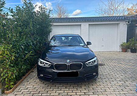 BMW 118 i Sport Line