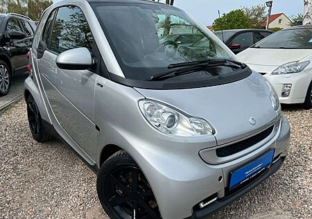 Smart ForTwo *Klima*SHZ*Servo*Navi*Leder*TÜV NEU