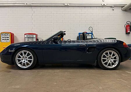 Porsche Boxster 2.7