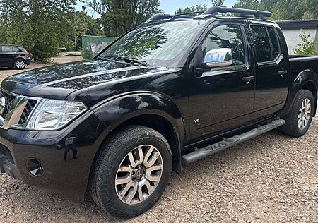 Nissan Navara KingCab Business 4X4 3,0 D AUTOMATIK LEDER NAVI