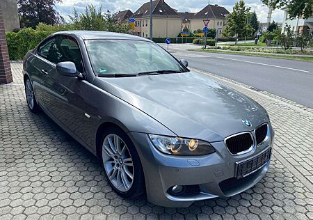 BMW 320i 320 Coupe M-Paket