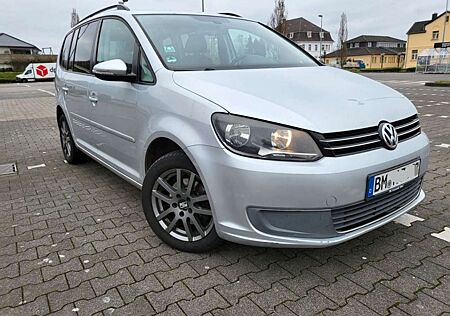 VW Touran Volkswagen 1.6 TDI DPF BlueMotion 7 Sitzer