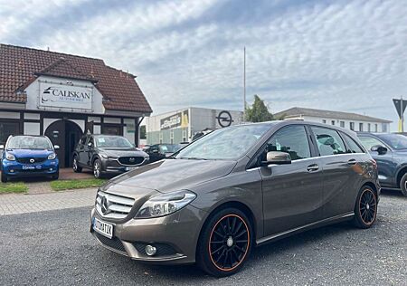 Mercedes-Benz B 180 CDI *Pano*Kamera*Leder*AHK°Standheizung