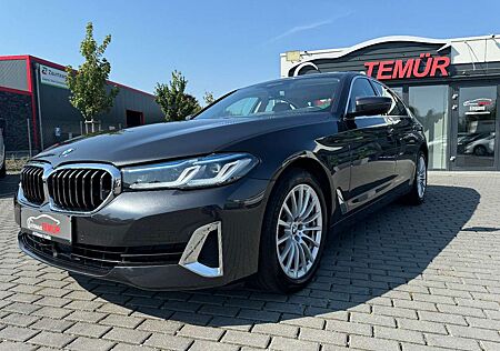 BMW 530 d xDrive LuxuryLine/LASER/HUD/SD/ASSISTS/AHK