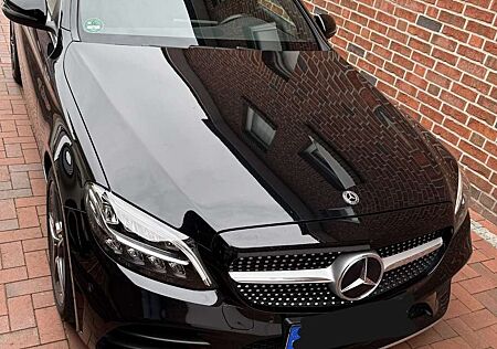 Mercedes-Benz C 180 gebraucht kaufen Mercedes-Benz C 180 T CGI (205.240)