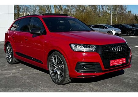 Audi Q7 S-Line! Quattro! AHK! 7-Sitzer! BOSE!