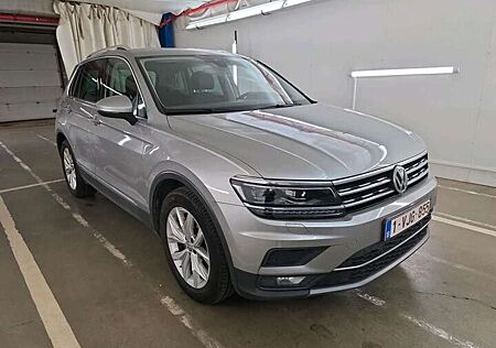 VW Tiguan Volkswagen 2.0 TDI SCR DSG Highline*LED*Netto-13400€