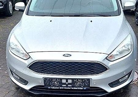 Ford Focus Turnier 1.0 EcoBoost Start-Stopp Business Edition