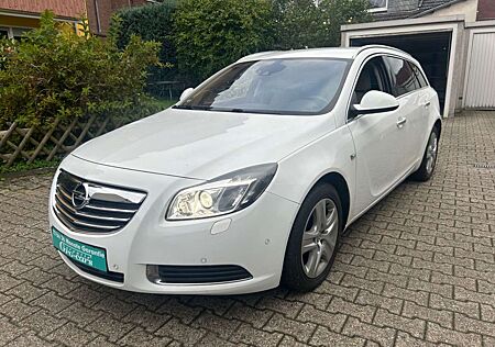 Opel Insignia A Sports Tourer Cosmo, NAVI XENON