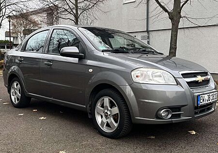Chevrolet Aveo 1.4 LT
