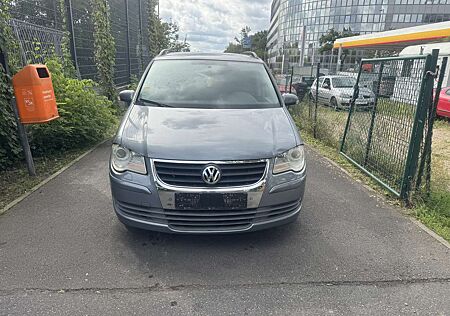 VW Touran Volkswagen Trendline