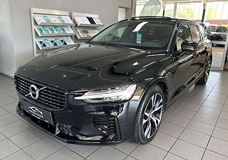 Volvo V60 T6 R Design AWD 1.Hand|Pano|Kamera|Garantie