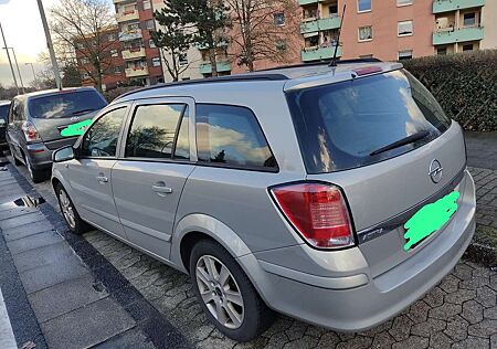 Opel Astra 1.6 Caravan Edition