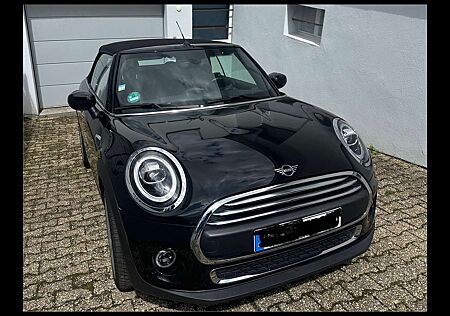 Mini One Cabrio One CabrioSidewalk