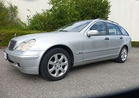 Mercedes-Benz C 200 T CDI / Autom. / Navi / Aus.2 Hand / AHK