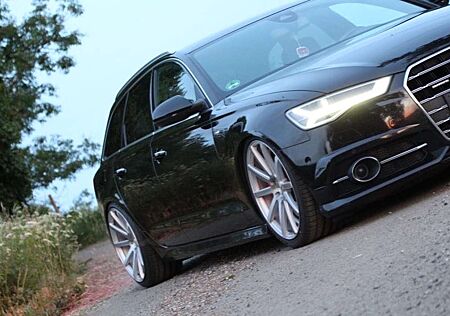 Audi A6 Avant 3.0 TDI quattro S tronic