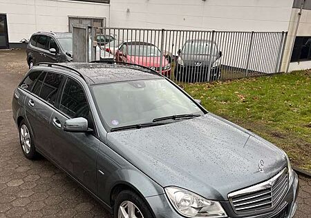 Mercedes-Benz C 200 T CGI BlueEfficiency (204.248)