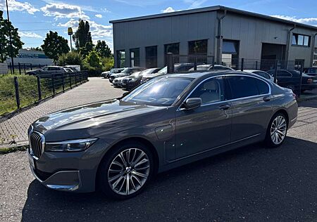 BMW 745 e L xDrive Executive Lounge/Laser/2xDVD+TV