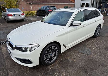 BMW 520 d Touring xDrive 4x4/Sport Line/Panorama