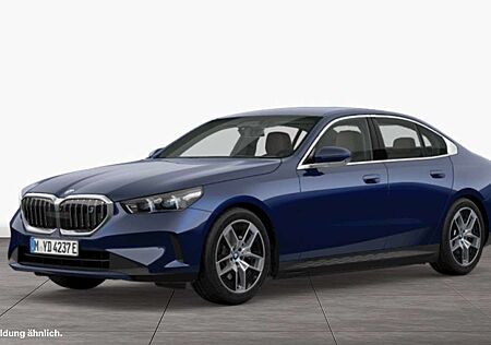 BMW i5 eDrive40 LivePro/Head-Up/Driving+/Parking+/Sitzbel